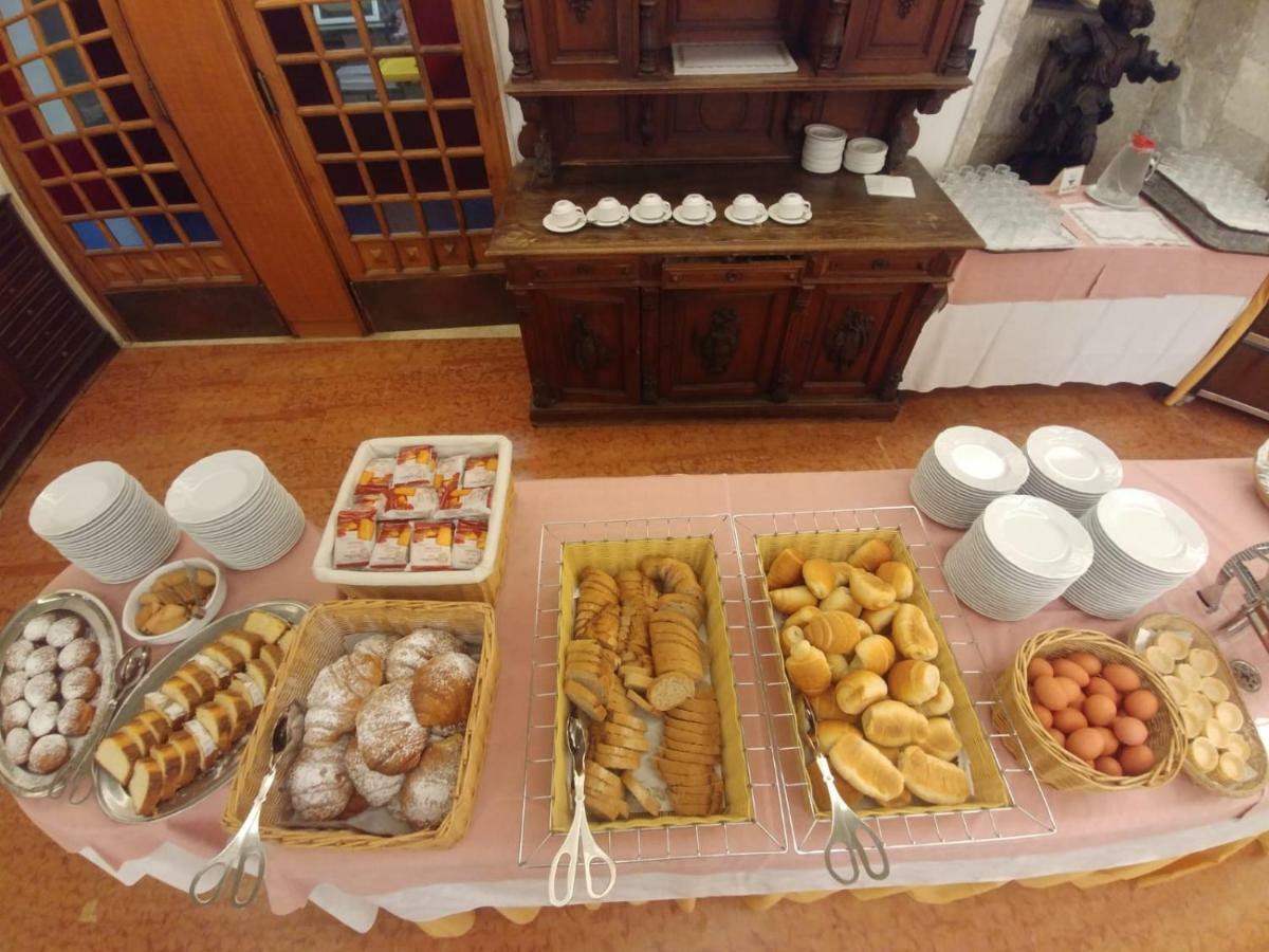 Vello D'oro Hotell